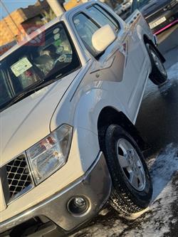 نيسان نافارا